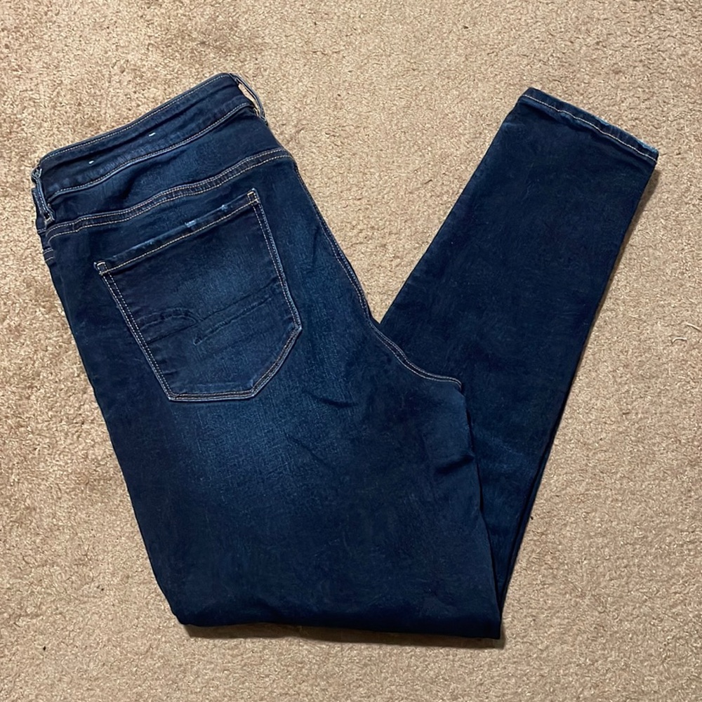 American Eagle Dark Wash Hi-Rise Jegging